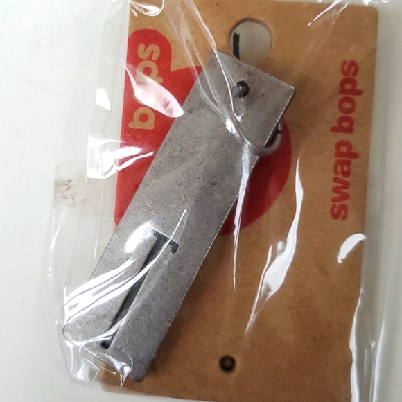 Boutique Swap Bops Adornment Charm Thin Rectangle T Any Necklace or Bracelet - Picture 1 of 6